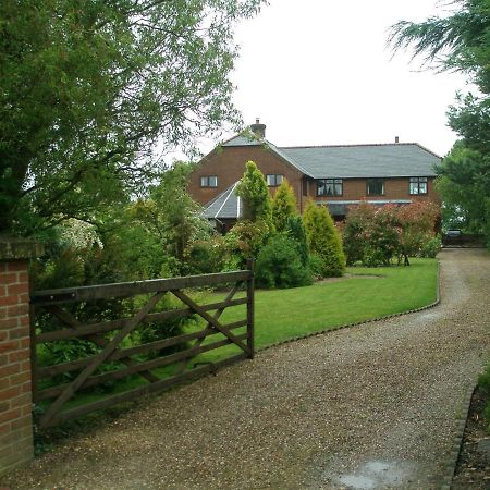 At Last Bed & Breakfast Edlington Exteriör bild